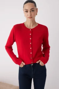 TRENDYOLMİLLA Wardrobe Essentials Red Button Detailed Cotton Basic Knitwear Cardigan |