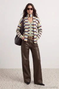 TRENDYOLMİLLA Green Shawl Detailed Soft textured Oversized V-neck Knitwear Cardigan - Image 3