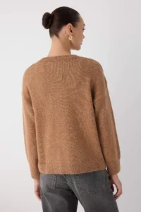 TRENDYOLMİLLA Wardrobe Essentials Beige Alpaca Wool Blend Wide Pattern Premium Thread Knitwear Sweater | - Image 4