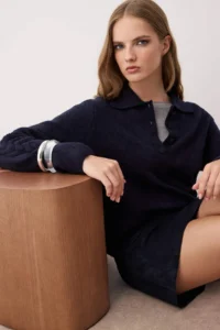TRENDYOLMİLLA NAVY BLUE Soft textured Hair Knitting Detailed Knitwear Sweater