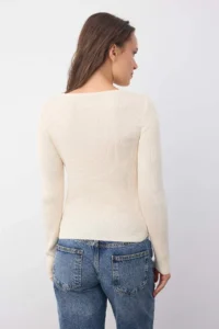 TRENDYOLMİLLA Wardrobe Essentials Ecru Drink Look Knitwear Blouse-Sweater | - Image 4