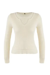 TRENDYOLMİLLA Wardrobe Essentials Ecru Drink Look Knitwear Blouse-Sweater | - Image 5