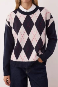 TRENDYOLMİLLA NAVY BLUE Soft textured Wide Pattern Baklava Patterned Knitwear Sweater - Image 3
