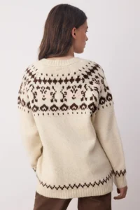 TRENDYOLMİLLA Stone Soft textured Wide Pattern Knitwear Sweater - Image 5