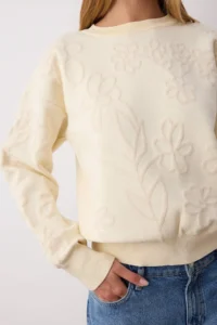 TRENDYOLMİLLA Ecru Flower pattern textured Knitwear Sweater - Image 3