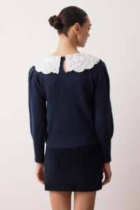 TRENDYOLMİLLA NAVY BLUE Soft textured Shirt Collar Garnished Knitwear Sweater - Image 4