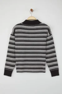 TRENDYOLMİLLA Wardrobe Essentials Black Premium/Special Thread Polo Shirt Collar Knitwear Sweater | - Image 6