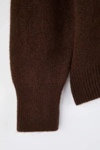 TRENDYOLMİLLA Wardrobe Essentials Brown Woolly Premium Thread Basic Wide Pattern Knitwear Sweater | - Image 6
