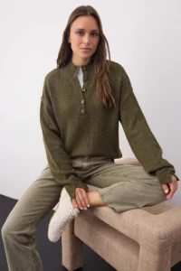 TRENDYOLMİLLA Wardrobe Essentials Khaki Soft textured Knitwear Sweater | - Image 2
