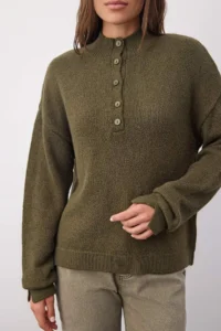 TRENDYOLMİLLA Wardrobe Essentials Khaki Soft textured Knitwear Sweater | - Image 3