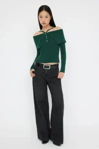 TRENDYOLMİLLA Emerald Green Premium Thread/Special Thread Carmen Neck Sleeveless Knitwear Sweater - Image 2