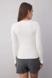 TRENDYOLMİLLA Wardrobe Essentials Ecru Fitted Ribbed Knitwear Sweater | - Image 4