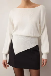 TRENDYOLMİLLA Ecru Mercerized Look Boat Neck Slit Detailed Knitwear Sweater - Image 3