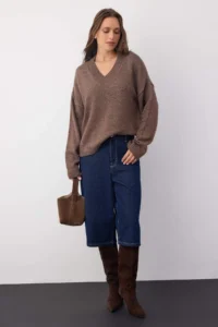 TRENDYOLMİLLA Wardrobe Essentials Mink Basic Wide Pattern Soft textured Knitwear Sweater | - Image 3