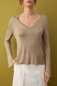 TRENDYOLMİLLA Mink V-neck Basic Knitwear Sweater | - Image 3