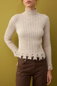TRENDYOLMİLLA Stone Short/Crop Skirt Detailed Knitwear Sweater - Image 3