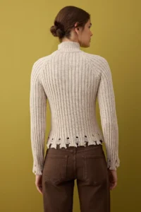 TRENDYOLMİLLA Stone Short/Crop Skirt Detailed Knitwear Sweater - Image 4