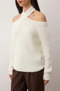 TRENDYOLMİLLA Bonnet Collar Detailed Crop/Short Knitwear Sweater - Image 3