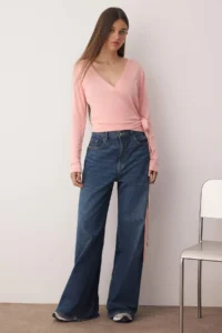 TRENDYOLMİLLA PINK Double breasted Collar tied up Crop/Short Thin Knitwear Sweater - Image 2