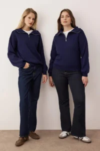 TRENDYOLMİLLA Non-body Selecting NAVY BLUE Wide Pattern Zippered Knitwear Sweater