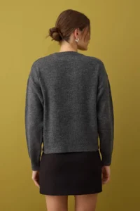 TRENDYOLMİLLA Anthracite Soft textured Flower pattern Embroidered Knitwear Sweater - Image 4