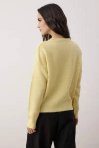 TRENDYOLMİLLA Light YELLOW Soft textured Ribbon Patterned Knitwear Sweater - Image 4