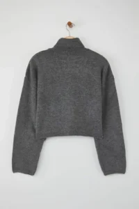 TRENDYOLMİLLA Wardrobe Essentials Anthracite Wide Pattern Soft textured Crop/Short Knitwear Sweater | - Image 6