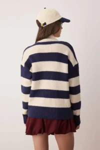 TRENDYOLMİLLA NAVY BLUE Soft textured Striped Wide Pattern Knitwear Sweater - Image 4