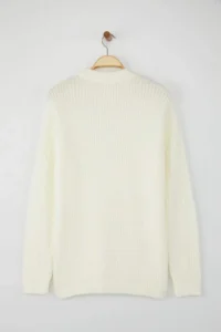TRENDYOLMİLLA Bonnet Soft textured Wide Pattern Knitwear Sweater - Image 6
