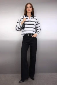 TRENDYOLMİLLA Black Cotton Wide Pattern Shirt Collar Striped Knitwear Sweater - Image 2