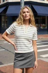TRENDYOLMİLLA Ecru Soft textured Striped Knitwear Sweater