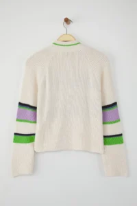 TRENDYOLMİLLA Teen Ecru Zipper Detailed Crop/Short Knitwear Sweater - Image 6