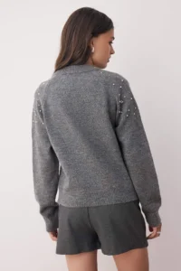 TRENDYOLMİLLA Anthracite Soft textured Stone-Pearl Detailed Knitwear Sweater - Image 4