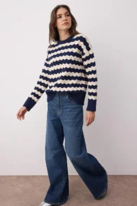 TRENDYOLMİLLA NAVY BLUE Soft textured Wide Pattern Cellular/Perforated Knitwear Sweater - Image 2