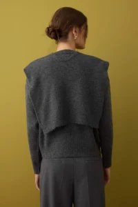 TRENDYOLMİLLA Anthracite Soft textured Wide Pattern Shawl Detailed Knitwear Sweater - Image 4