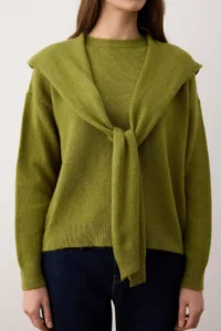 TRENDYOLMİLLA Oil Green Soft textured Wide Pattern Shawl Knitwear Sweater - Image 4
