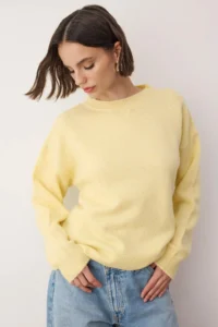 TRENDYOLMİLLA Yellow Soft textured Wide Pattern Shawl Knitwear Sweater - Image 2