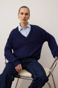 TRENDYOLMİLLA NAVY BLUE Shirt Collar Garnili Detailed Wide Pattern Knitwear Sweater - Image 3