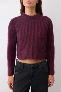 TRENDYOLMİLLA Plum Crop Soft textured Crop/Short Knitwear Sweater - Image 3