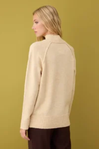 TRENDYOLMİLLA Body Selected Beige Soft textured Wide Pattern Knitwear Sweater - Image 5