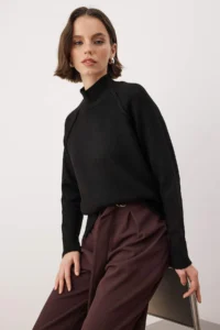 TRENDYOLMİLLA Black Soft textured Wide Pattern Knitwear Sweater - Image 2