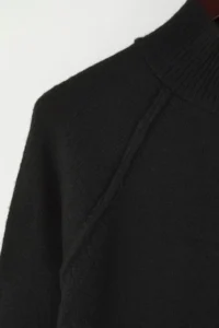 TRENDYOLMİLLA Black Soft textured Wide Pattern Knitwear Sweater - Image 7