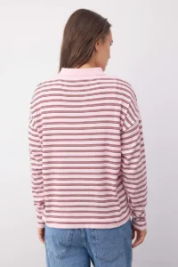 TRENDYOLMİLLA Wardrobe Essentials PINK Premium Thread Wide Pattern Striped Knitwear Sweater - Image 4