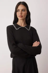 TRENDYOLMİLLA Black Cotton Content Collar Sewing Detailed Knitwear Sweater