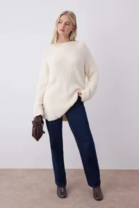 TRENDYOLMİLLA Stone Wide Pattern Soft textured Knitwear Sweater - Image 2