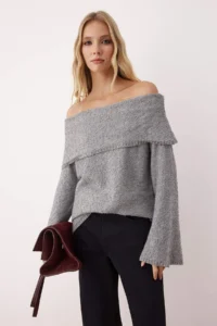 TRENDYOLMİLLA Anthracite textured Carmen Collar Knitwear Sweater