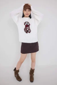 TRENDYOLMİLLA Teen Ecru Soft textured Dog Embroidered Crew Neck Knitwear Sweater - Image 2