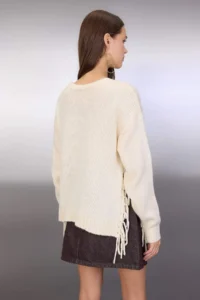 TRENDYOLMİLLA Ecru Soft textured Wide Pattern Tassel Detailed Knitwear Sweater - Image 4