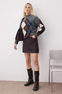 TRENDYOLMİLLA Dark Gray Baklava Patterned Soft textured Knitwear Sweater - Image 2