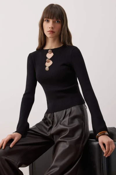 TWOAW26KZ00255-BLACK_1